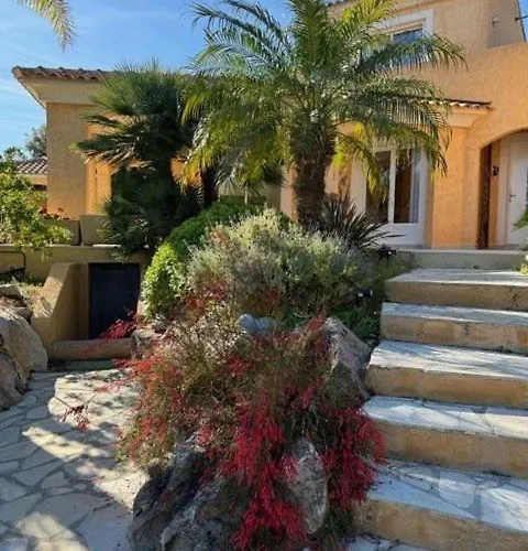 Avec Piscine A Quelques Minutes De La