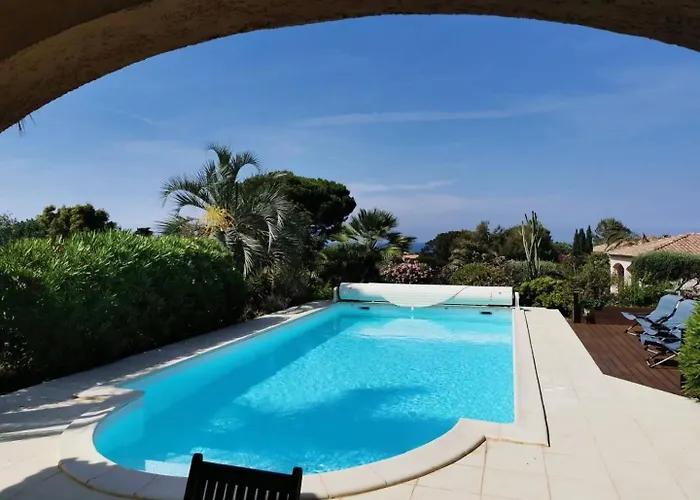 Villa Avec Piscine A Quelques Minutes De La Lumio (Corsica)